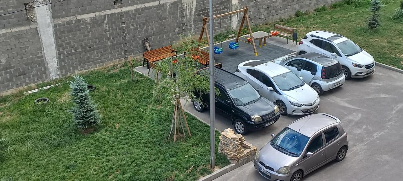 Holidays In Tbilisi Esterno foto